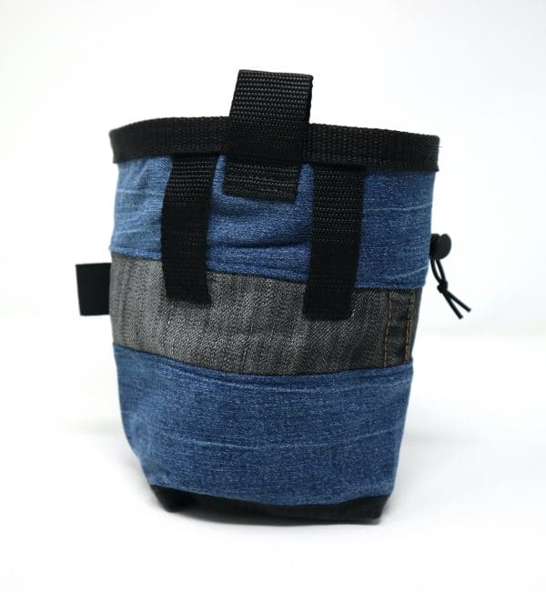 sac à magnésie noir et bleu
